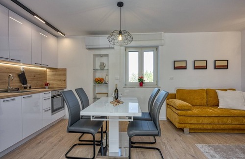 Salakovci House | Holiday Home Albina in Labin