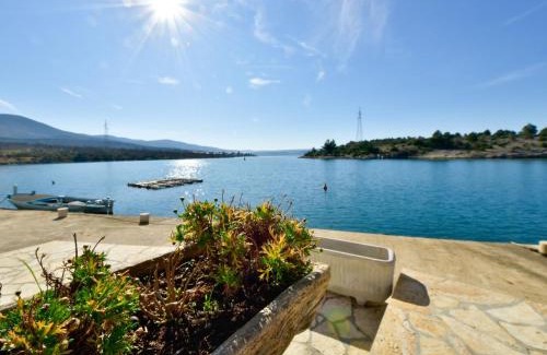 Obrovac House | Holiday Home Ana-2 by Interhome
