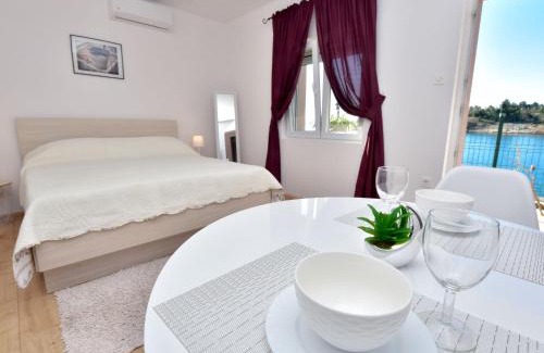 Obrovac House | Holiday Home Ana-2 by Interhome