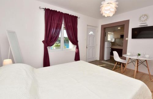 Obrovac House | Holiday Home Ana-2 by Interhome