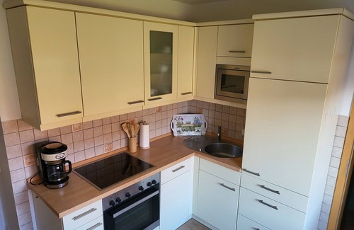 Groemitz House | Holiday Home 'Anker Perla' with Private Terrace and Wi-Fi