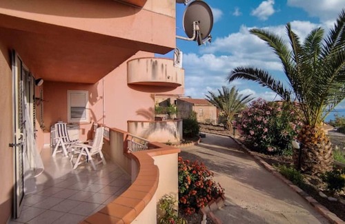 Porto Empedocle House | Holiday Home "Apartment StellaMarina Sicily Coast" with Sea View, Garden & Wi-Fi