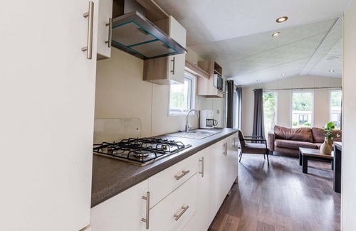 Ede Ski Chalet | ✓ Holiday home at Bospark Ede ✓ Holiday home for 5 persons ✓ Located in Ede (Gelderland) ✓ Holiday park on the Veluwe ✓ Book directly through the park