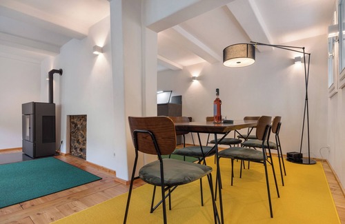 Wildemann House | Holiday Home 'Bergmann' with Mountain View, Private Terrace and Wi-Fi