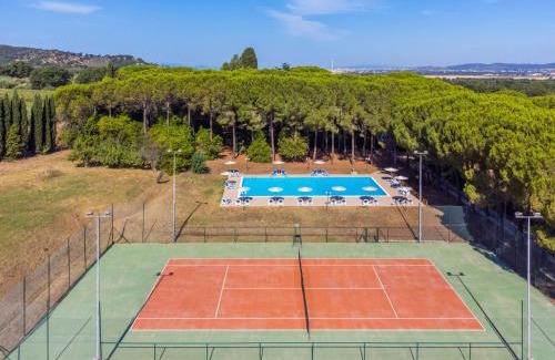 Scarlino House | Holiday Home Bilocale - Ranch Hotel by Interhome