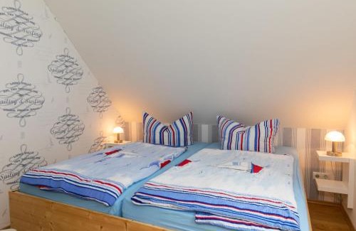 Ummanz House | Holiday Home Boddenruhe by Interhome