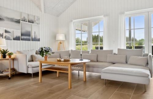 Grenaa House | Holiday Home Bryngeir - 750m from the sea by Interhome