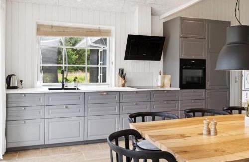 Grenaa House | Holiday Home Bryngeir - 750m from the sea by Interhome