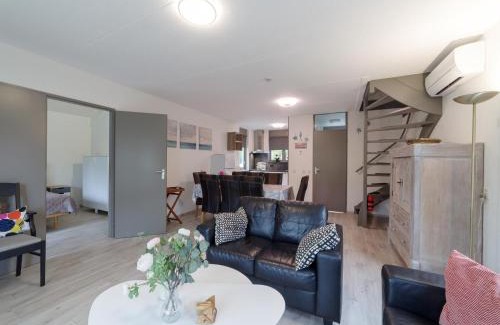 Wemeldinge House | Holiday home Bubbles, Bounce and Relax