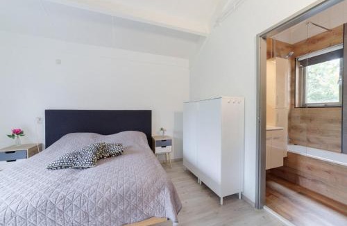 Wemeldinge House | Holiday home Bubbles, Bounce and Relax