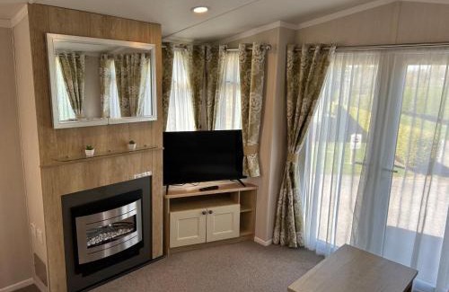 Knaresborough Apartment | Holiday home by the river Nidd N23