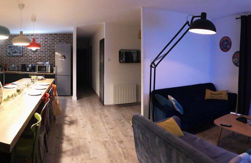 Vitrac House | Holiday Home 'Calama Selva Vitrac' with Private Pool, Private Terrace and Wi-Fi