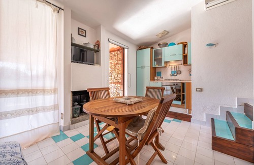 Campulongu House | Holiday Home "Campulongu Suite" with Sea View, Wi-Fi, Garden & Terrace