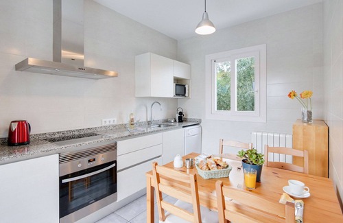 Cala Bona House | Holiday Home Casa Aina near the Beach with Pool & Wi-Fi
