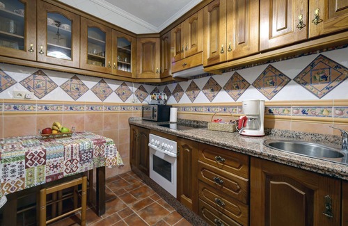 Gaucin House | Holiday Home Casa Almoraima with Pool & Open Terrace