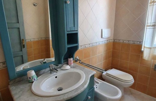 Villasimius House | Holiday Home Casa Moon Villasimius close to the Sea with Shared Pool & A/C
