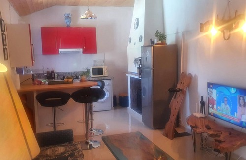 Los Cortijillos House | Holiday Home 'Casa Papi' with Mountain View, Pool & Wi-Fi