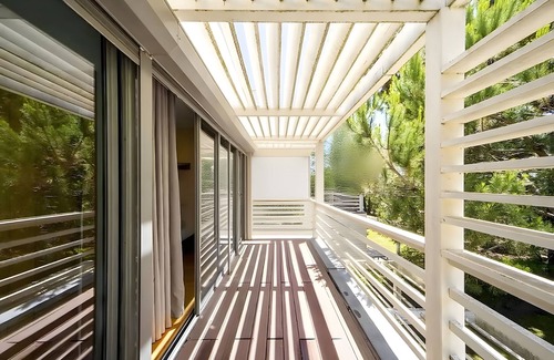 Carvalhal House | Holiday Home 'Casa Tróia' with Private Garden, Wi-Fi and Air Conditioning