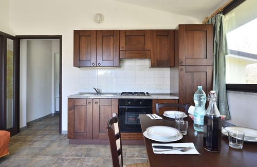 Elini House | Holiday Home 'Corongiu 1' with Mountain View, Private Terrace and Shared Garden
