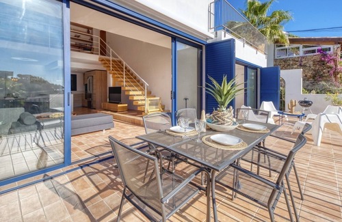 Tossa de Mar House | Holiday Home "Costacabana - Casa Adora" with Mountain View, Shared Pool & Wi-Fi