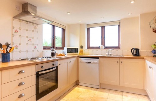 Wadhurst House | Holiday Home Dairy by Interhome