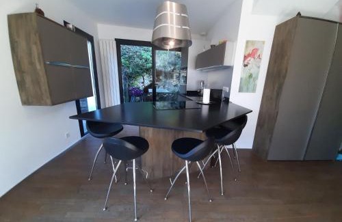 Annecy House | Holiday home De la Corniche