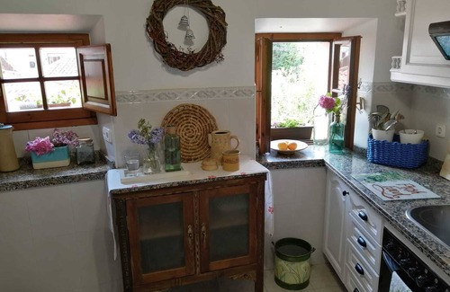 Lastres House | Holiday Home 'El Canto De Las Gaviotas' with Sea View, Balcony and Wi-Fi