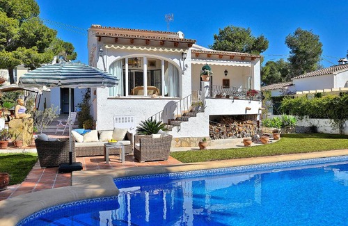 Pinar del Advocat House | Holiday Home El sueno de Jeanne-Marie by Interhome