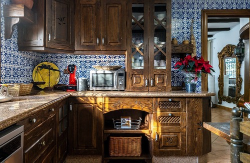 Alhaurin el Grande House | Holiday Home "Cortijo Don Juan" with Mountain View, Garden & Wi-Fi
