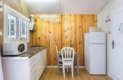 Oliva House | Holiday Home 'Fama' with Shared Pool, Private Terrace and Wi-Fi