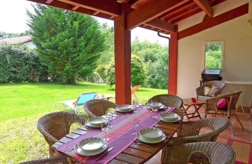 Saint-Pee-sur-Nivelle House | Holiday Home Eki Alde by Interhome