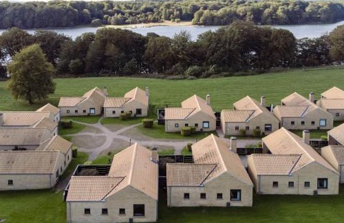 Middelfart House | Holiday home- Free Water Park Access