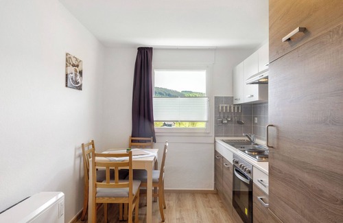 Eslohe House | Holiday Home 'Grobbel' with Private Terrace, Private Garden and Wi-Fi
