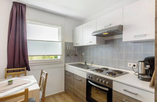 Eslohe House | Holiday Home 'Grobbel' with Private Terrace, Private Garden and Wi-Fi