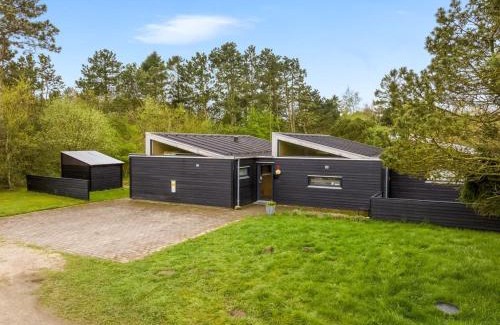 Trend House | Holiday Home Ginne - 1km to the fjord by Interhome