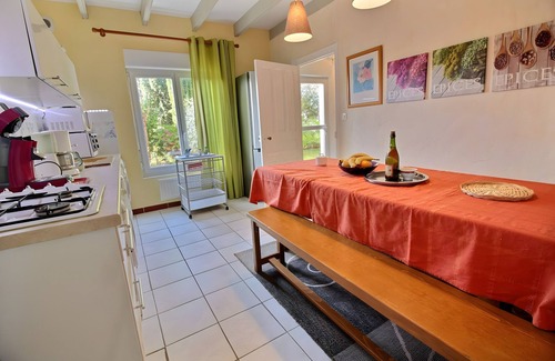 Lannion House | Holiday Home 'Gite Des Plages Aigue-marine' with Private Terrace, Private Garden and Wi-Fi