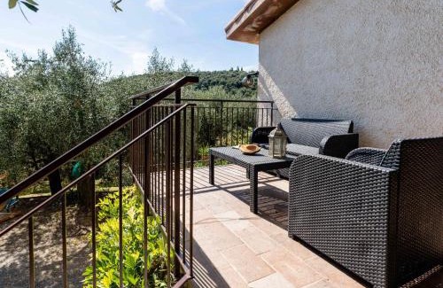 Diano San Pietro House | Holiday Home Gravel's House by Interhome