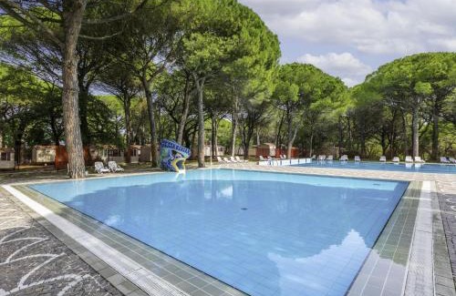 Aquileia House | Holiday Home Green Holiday - GDO201 by Interhome