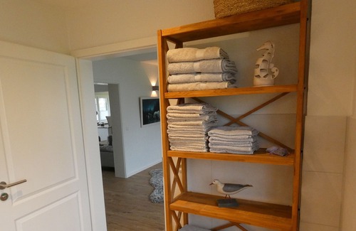 Norddeich House | Holiday home "Hof Balkähm" with 200 square meters for up to 9 guests - sauna - country house garden
