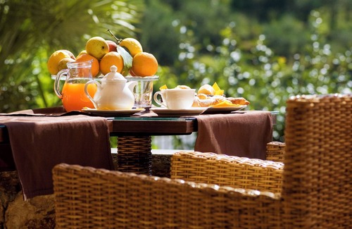 Briffi House | Holiday Home 'Il Casale Relax - 6km Da Finale' with Mountain View, Wi-Fi and Air Conditioning