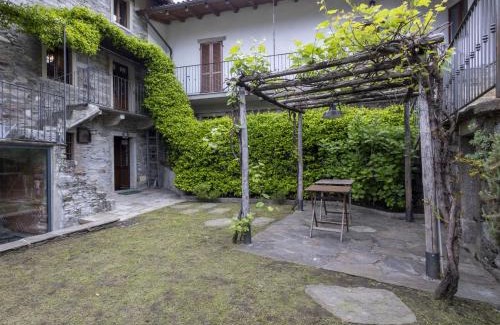 Mergozzo House | Holiday Home Il Glicine by Interhome