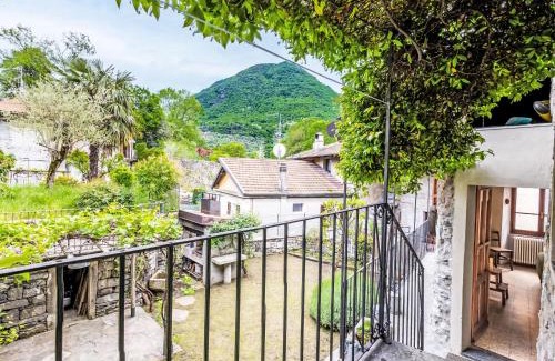 Mergozzo House | Holiday Home Il Glicine by Interhome