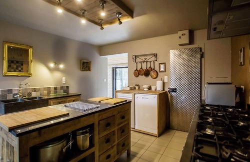 Leisele House | Holiday Home in Alveringem near Coast