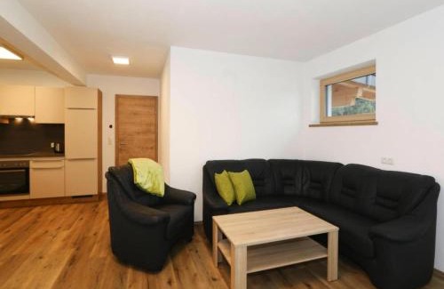 Distelberg Apartment | Holiday Home in Aschau near Climbing Center