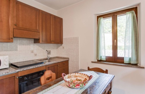Assisi House | Holiday Home in Assisi with Pool & Nature