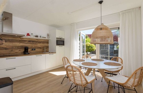 Domburg House | Holiday Home in Domburg near the Beach