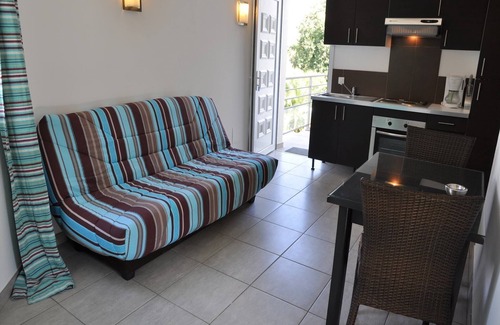Moriani-Plage House | Holiday Home in Moriani-Plage near Beach