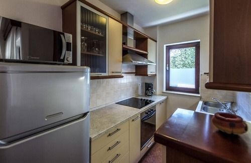 Kadumi House | Holiday Home in Kadumi with Air condition, WIFI, Washing machine, Dishwasher (625-1)