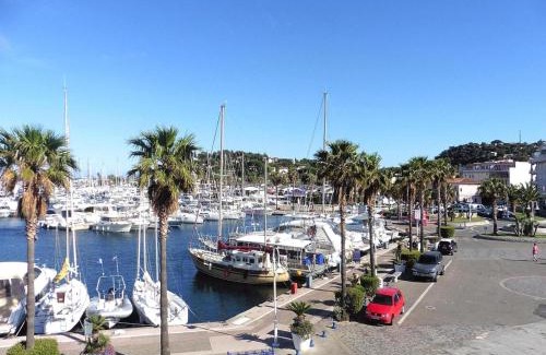 La Croix-Valmer House | Holiday Home in La Croix-Valmer near Beaches