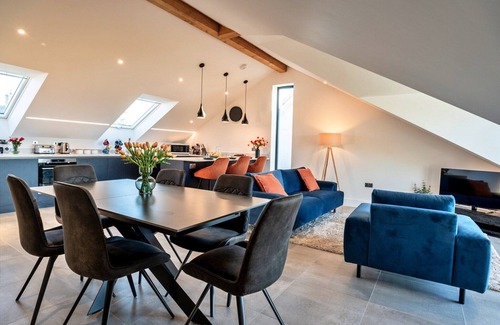 The Lizard House | Holiday Home in Lizard near Kynance Cove